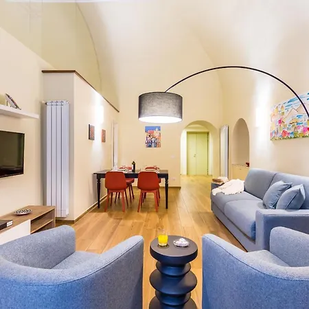 Апартаменты In The Heart Of Nightlife By Wonderful Italy *